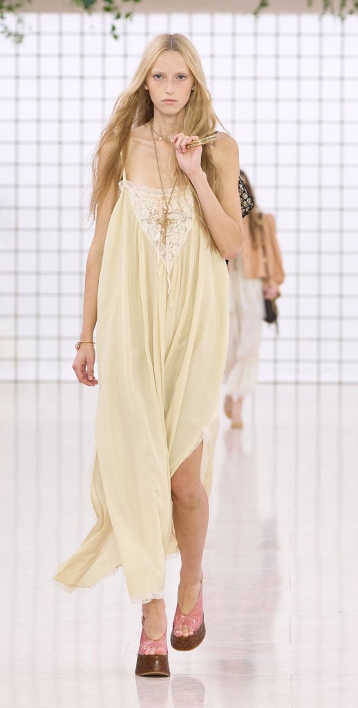 Chloé summer 2025 collection-03