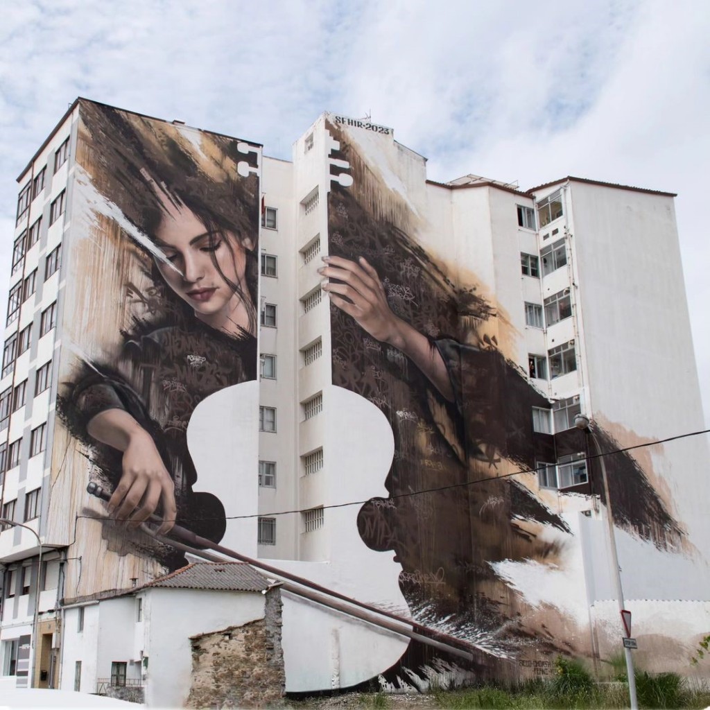 Mural by SFHIR in Fene, Spain