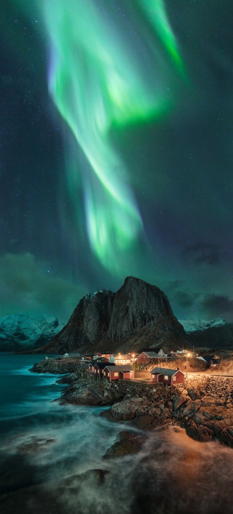 «Swirl» Hamnøy, Lofoten, Norway, EPSON 2nd Place (Photo: © Mads Peter Iversen / The EPSON International Pano Awards).