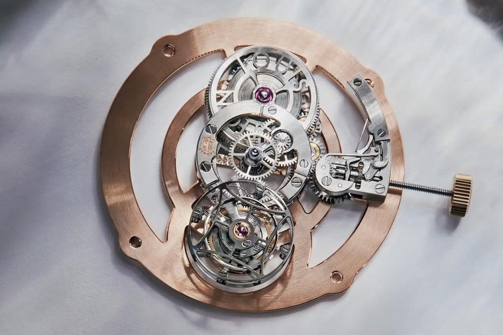 Часы от Louis Vuitton - 03