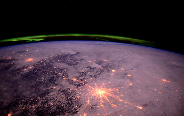 Москва из космоса. Экипаж МКС подарил городу вид с высоты 400 километров