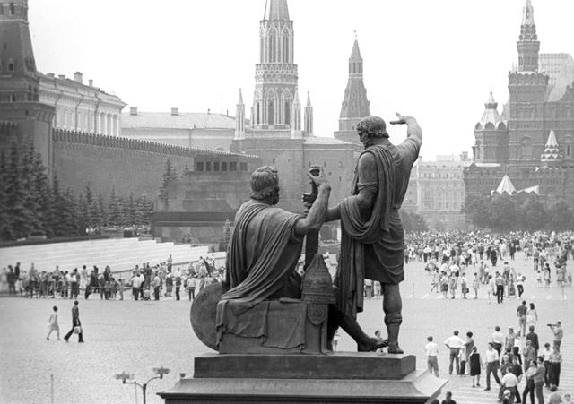 Памятник Минину и Пожарскому на Красной площади, фото: Петр Носов / ИТАР-ТАСС