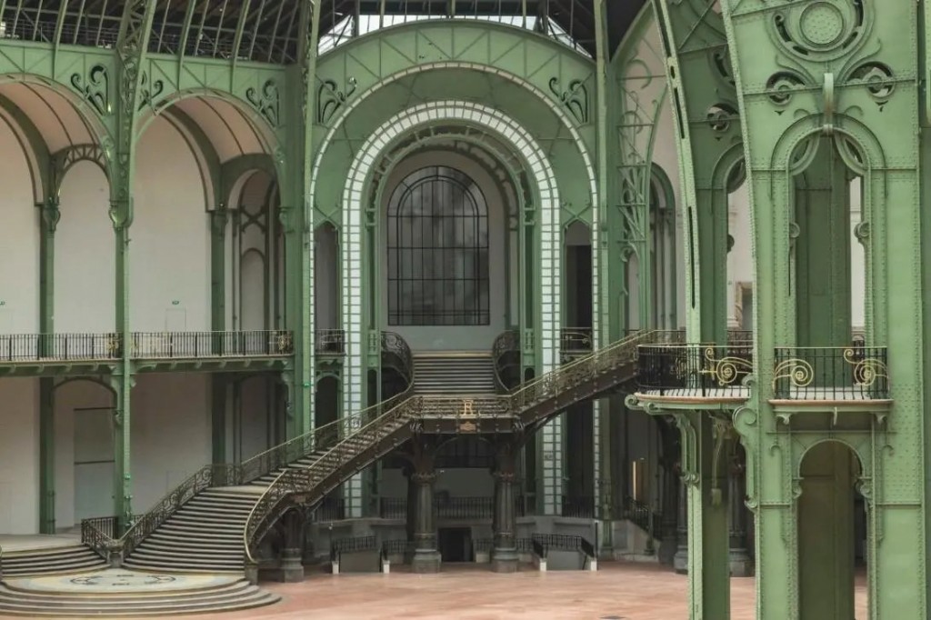 02_Grand Palais Vue de l'Escalier Honneur depuis les balcons Simon Lerat