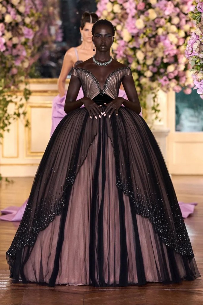 Miss Sohee Spring 2025-23