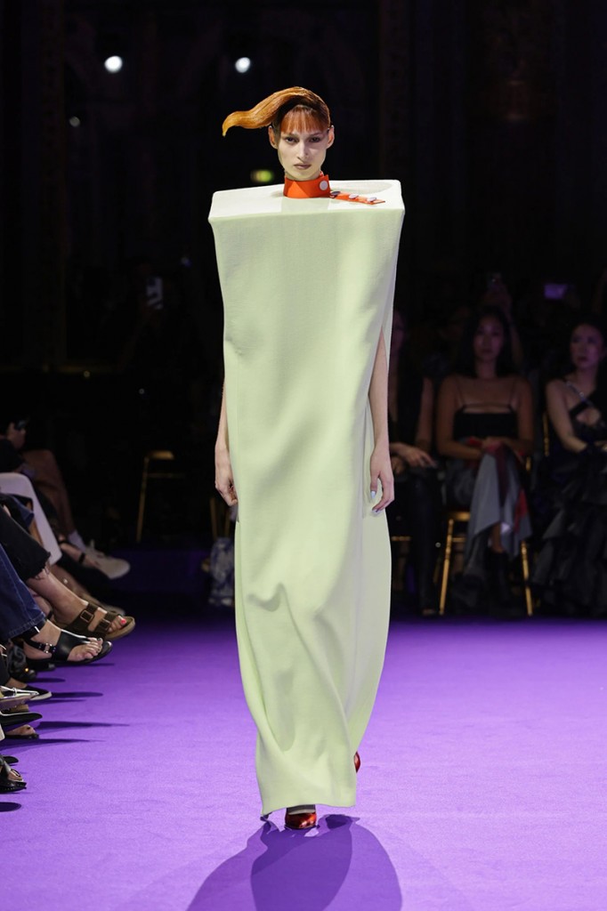 Viktor & Rolf 2024-02