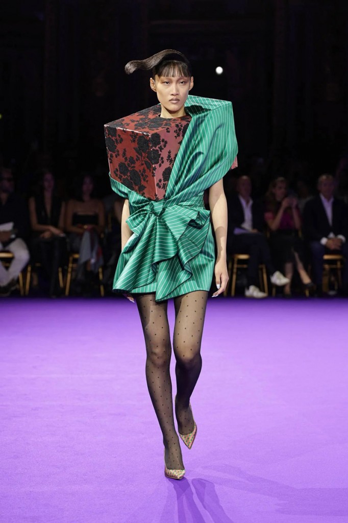 Viktor & Rolf 2024-15