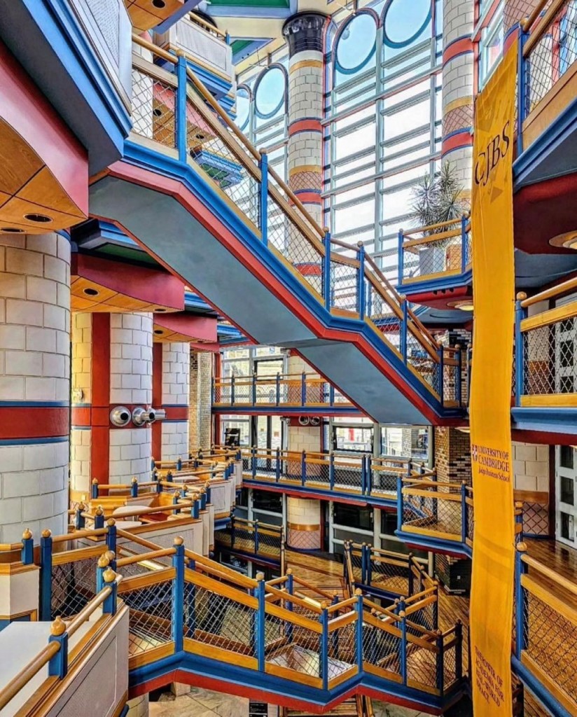 Интерьеры бизнес-школы Джаджа-02