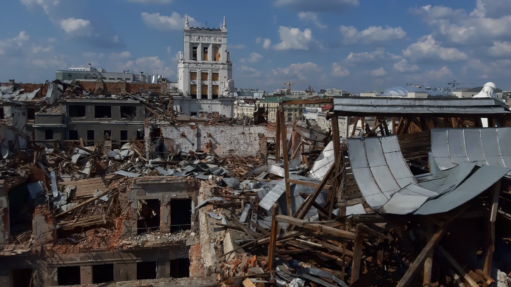 Центр Харькова-3, август 2022, фото - Владимир Оглоблин